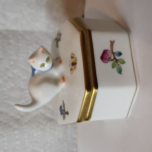 Herend Porcelain Cat Kitty Trinket Box